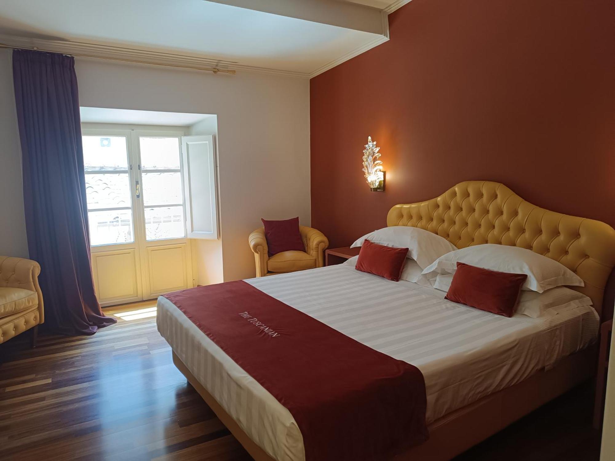 Hotel The Tuscanian 4*