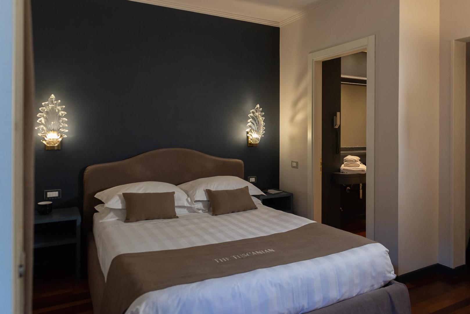 Hotel The Tuscanian